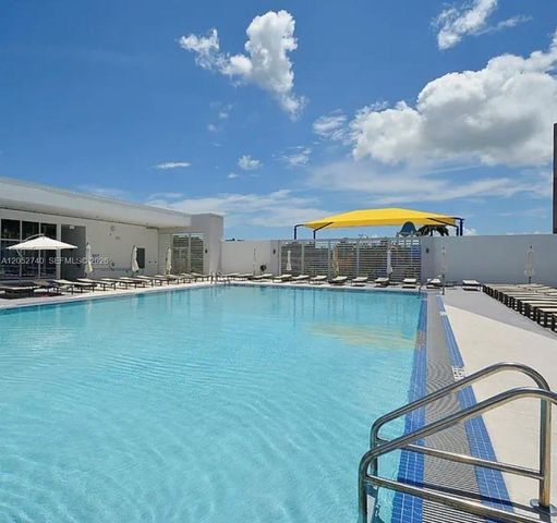 14951 Royal Oaks Lane 808, North Miami, FL 33181
