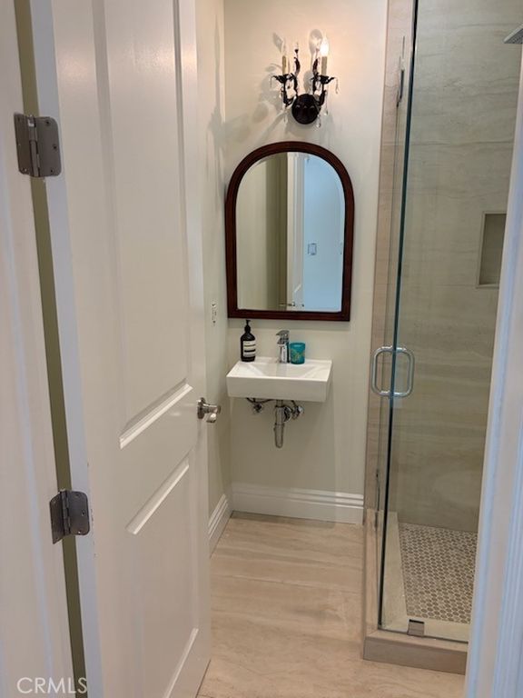 Image 22 of property listing at 3115 Ellington, Los Angeles, CA 90068