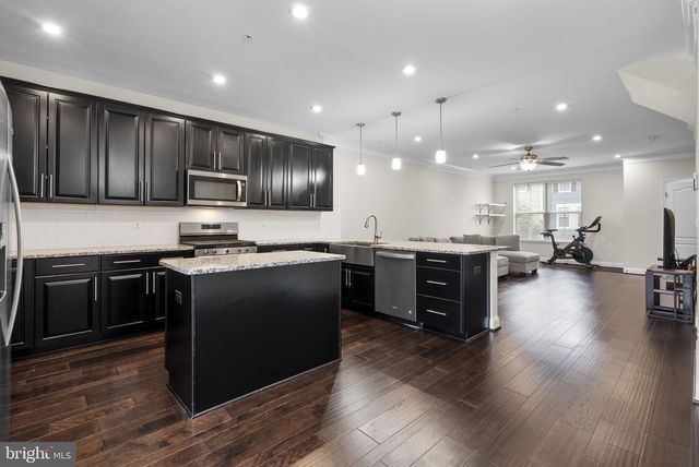 1304 QUIET LAKE CV, Crofton, MD 21114