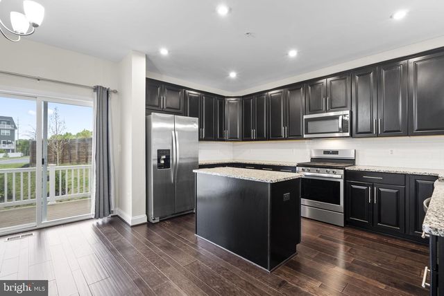 1304 QUIET LAKE CV, Crofton, MD 21114