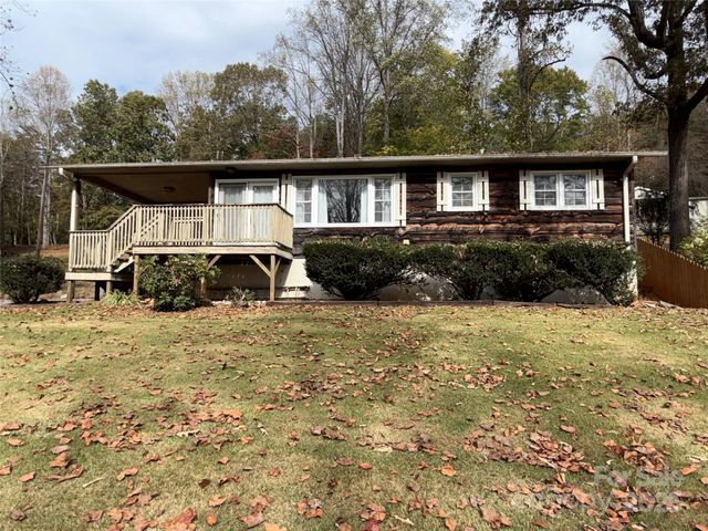 14 Lake View Drive N, Marion, NC 28752