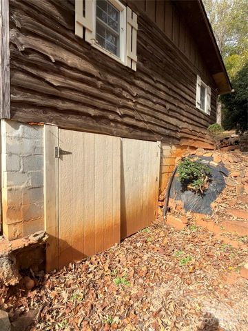 14 Lake View Drive N, Marion, NC 28752