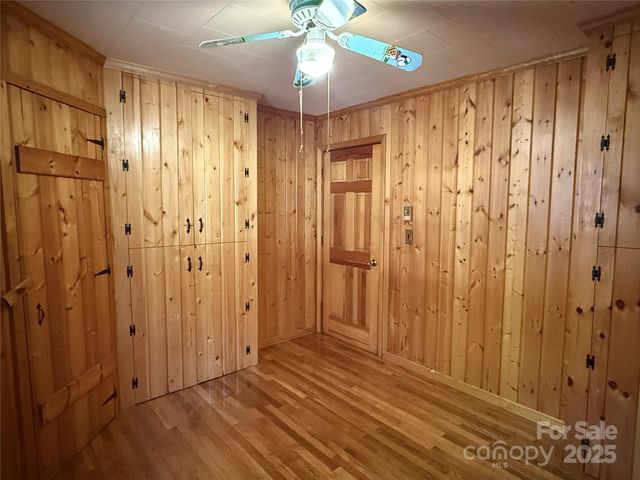 14 Lake View Drive N, Marion, NC 28752