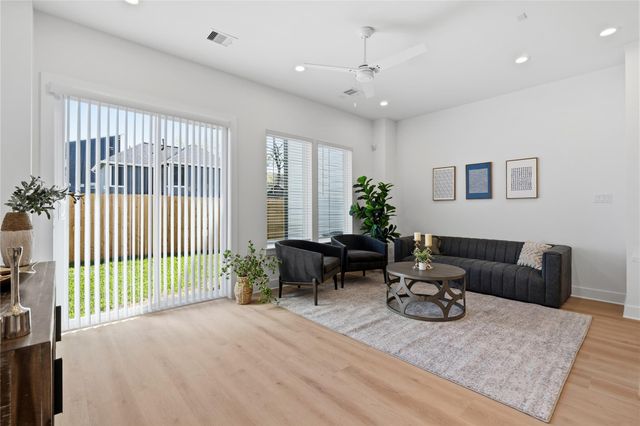 4610 Gunter Street, Houston, TX 77020