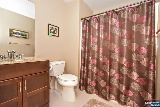 509 Chatfield Drive, Pequannock Township, NJ 07444