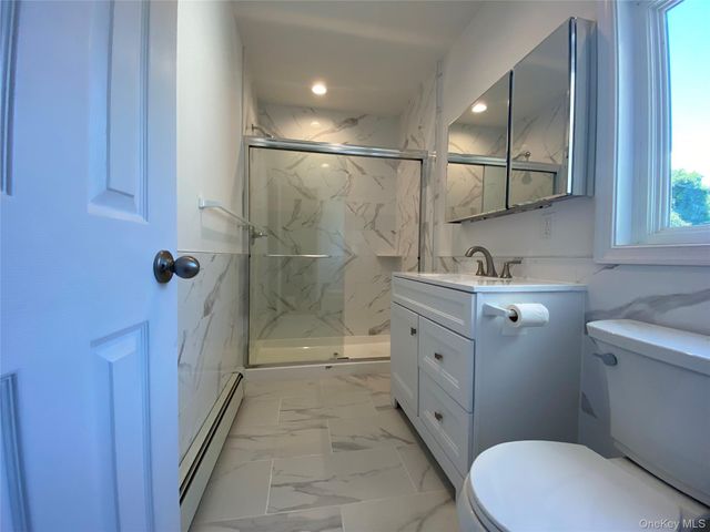 9 Nassau Road 1, Glen Cove, NY 11542