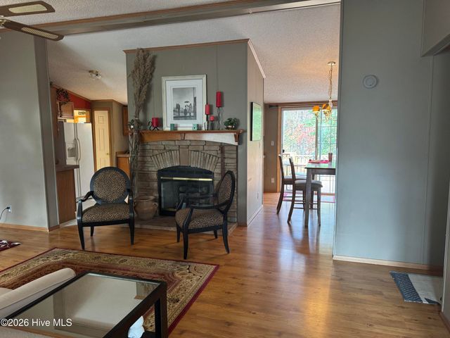 34 Towhee Lane, Murphy, NC 28906