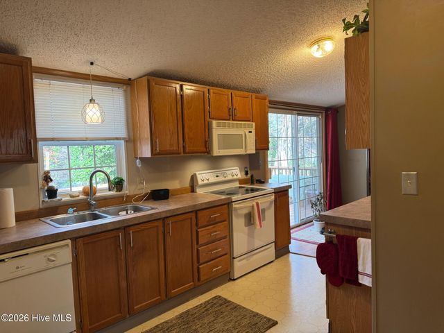 34 Towhee Lane, Murphy, NC 28906
