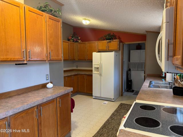 34 Towhee Lane, Murphy, NC 28906