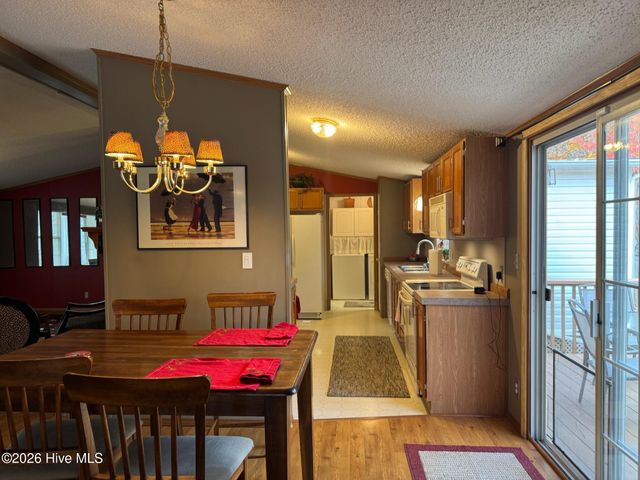 34 Towhee Lane, Murphy, NC 28906