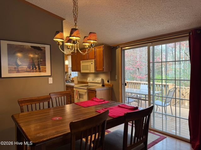 34 Towhee Lane, Murphy, NC 28906