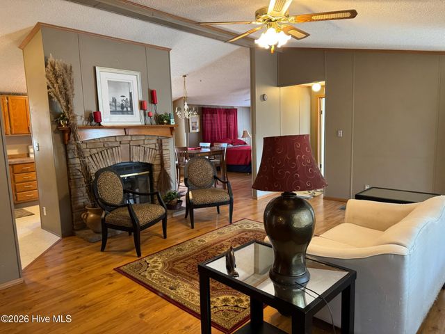 34 Towhee Lane, Murphy, NC 28906