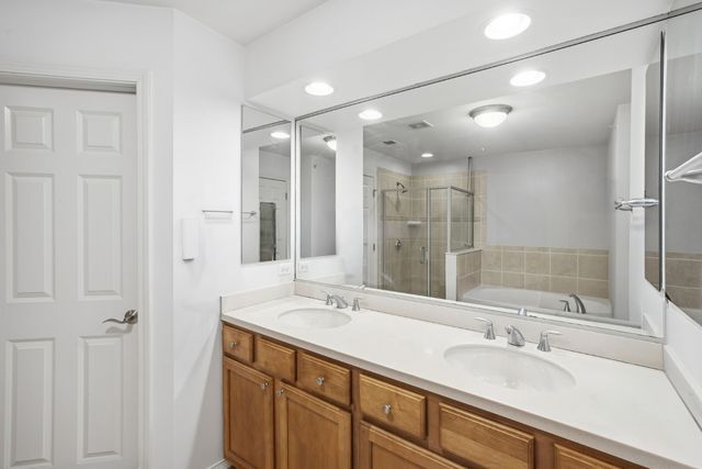 21889 W Talia Lane, Deer Park, IL 60010