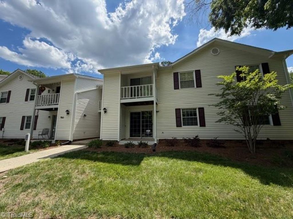 5611 Hornaday Road L, Greensboro, NC 27409