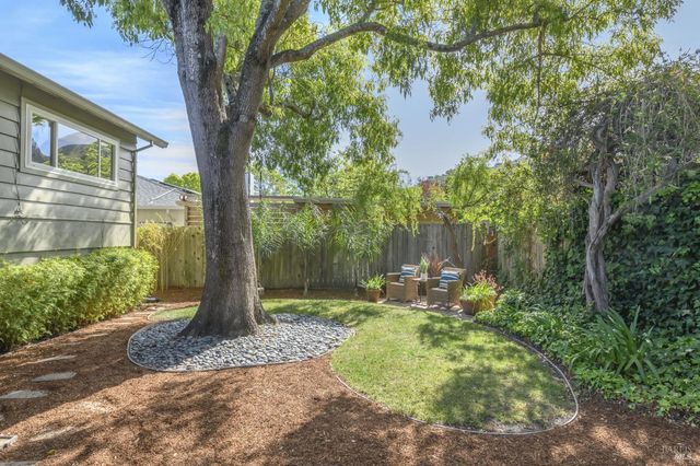 41 Spindrift Psge, Corte Madera, CA 94925