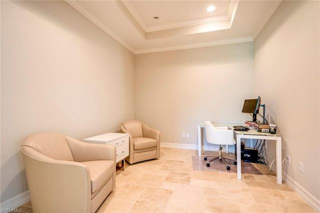 6560 Roma WAY, Naples, FL 34113