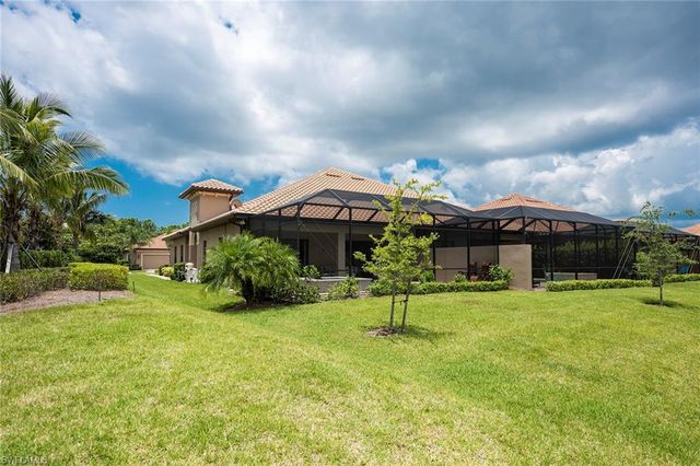 6560 Roma WAY, Naples, FL 34113