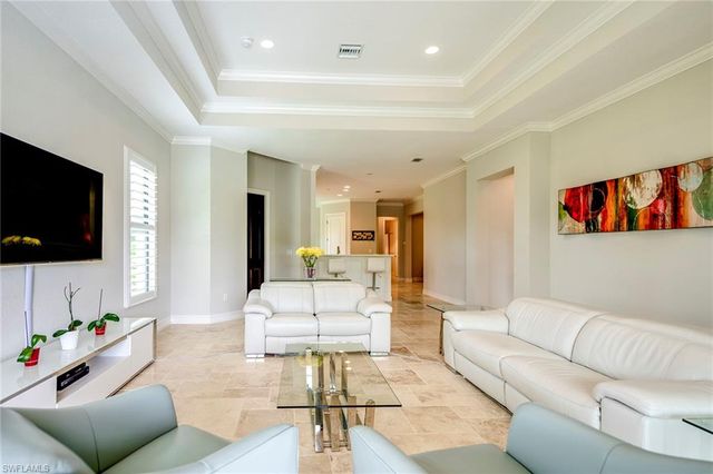 6560 Roma WAY, Naples, FL 34113