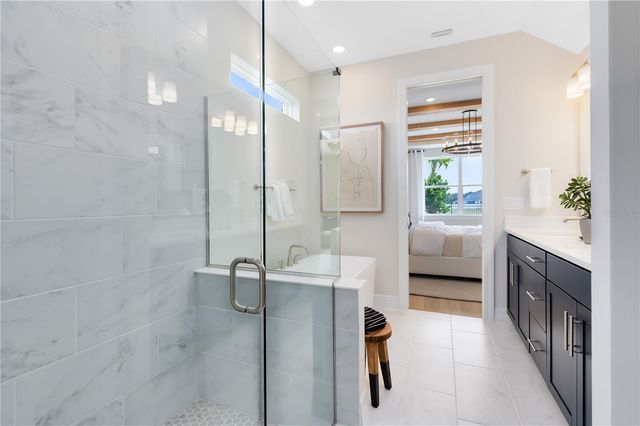 5612 FLAME VINE WAY, St Cloud, FL 34771