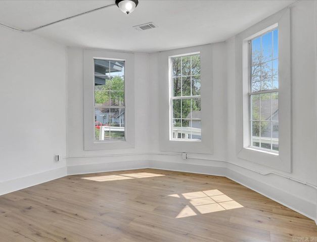 434 Linwood Avenue, Hot Springs, AR 71913