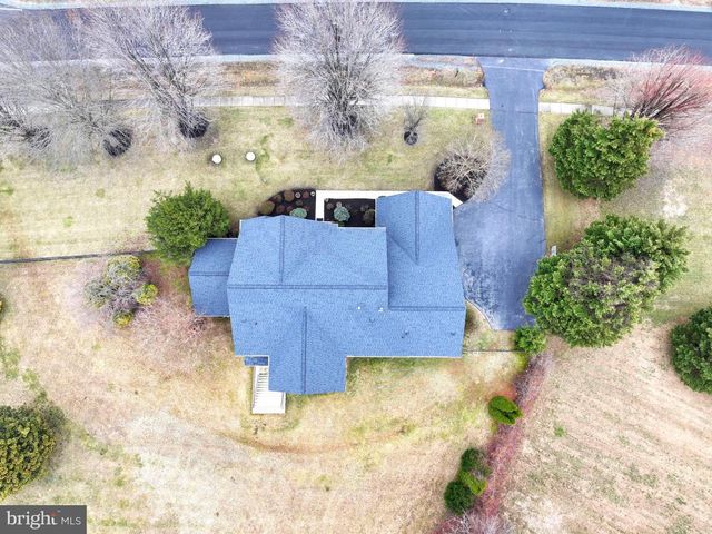 1096 GREAT PASSAGE BLVD, Great Falls, VA 22066