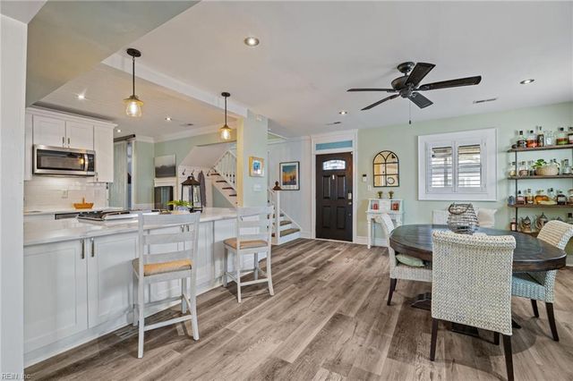 534 Pinewood DR, Virginia Beach, VA 23451