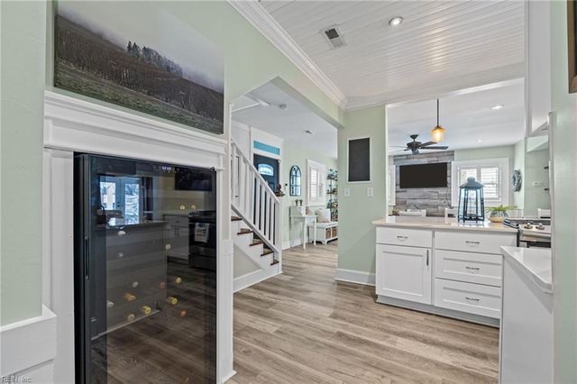 534 Pinewood DR, Virginia Beach, VA 23451