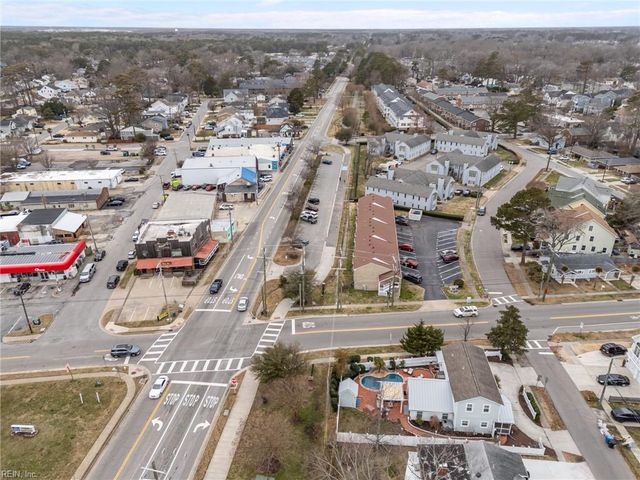 534 Pinewood DR, Virginia Beach, VA 23451