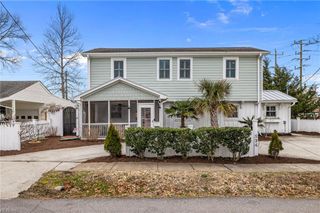 534 Pinewood DR, Virginia Beach, VA 23451