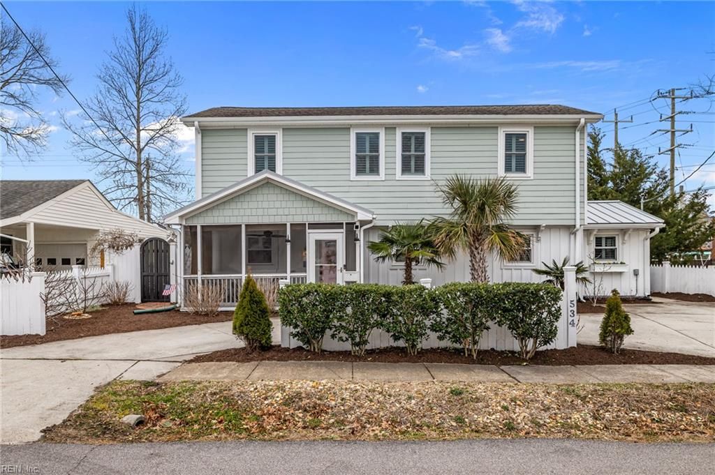 534 Pinewood DR, Virginia Beach, VA 23451