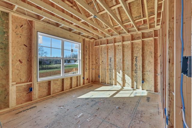 1129 Black Rock Rd, Clarksville, TN 37040