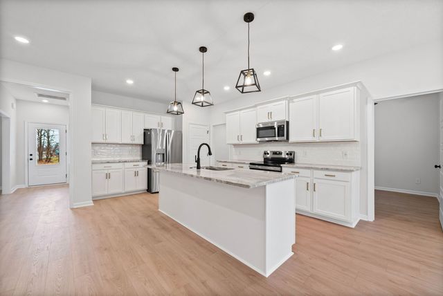 1129 Black Rock Rd, Clarksville, TN 37040