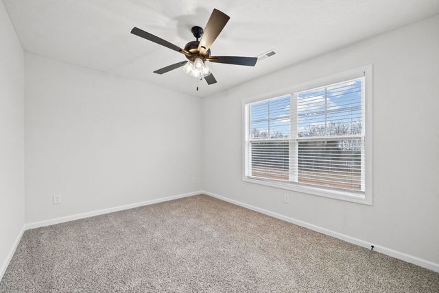 1129 Black Rock Rd, Clarksville, TN 37040