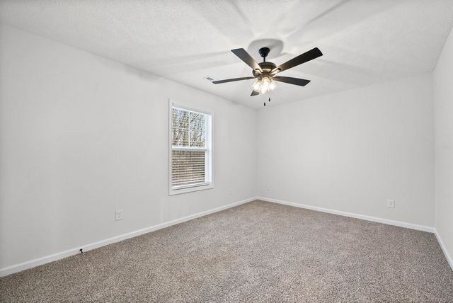 1129 Black Rock Rd, Clarksville, TN 37040