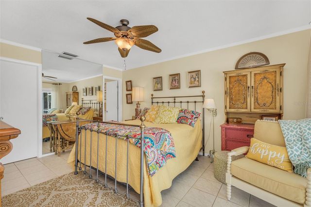 137 BEDFORD DRIVE NE, Port Charlotte, FL 33952