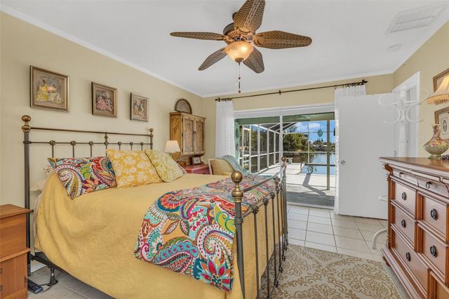 137 BEDFORD DRIVE NE, Port Charlotte, FL 33952