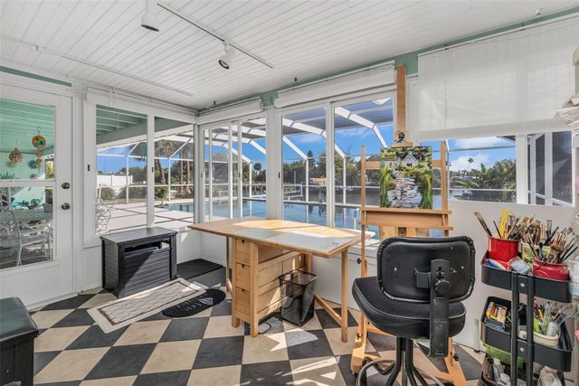 137 BEDFORD DRIVE NE, Port Charlotte, FL 33952