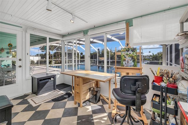 137 BEDFORD DRIVE NE, Port Charlotte, FL 33952