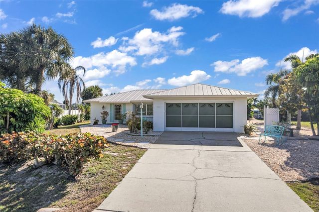 137 BEDFORD DRIVE NE, Port Charlotte, FL 33952