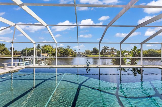 137 BEDFORD DRIVE NE, Port Charlotte, FL 33952