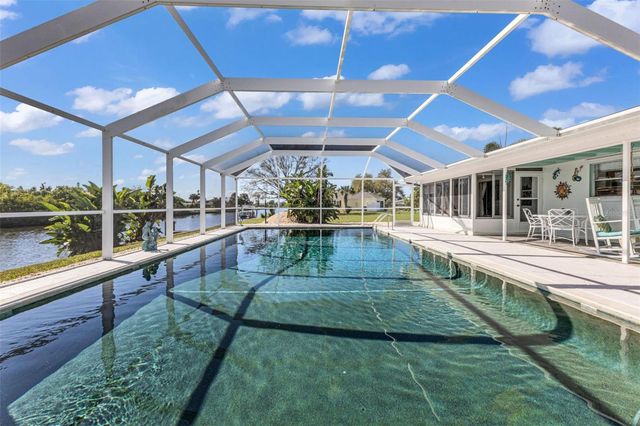 137 BEDFORD DRIVE NE, Port Charlotte, FL 33952