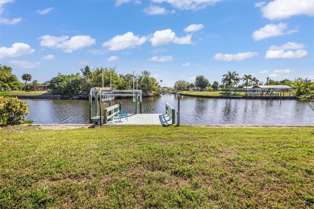 137 BEDFORD DRIVE NE, Port Charlotte, FL 33952