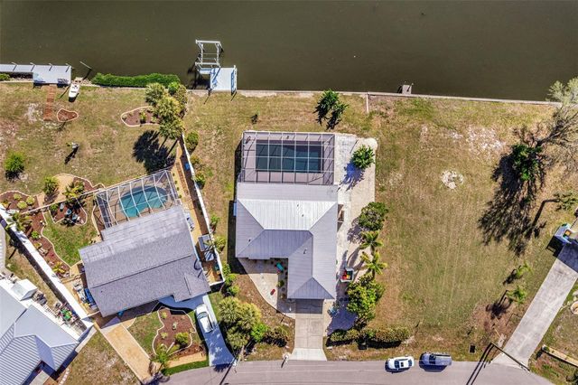 137 BEDFORD DRIVE NE, Port Charlotte, FL 33952