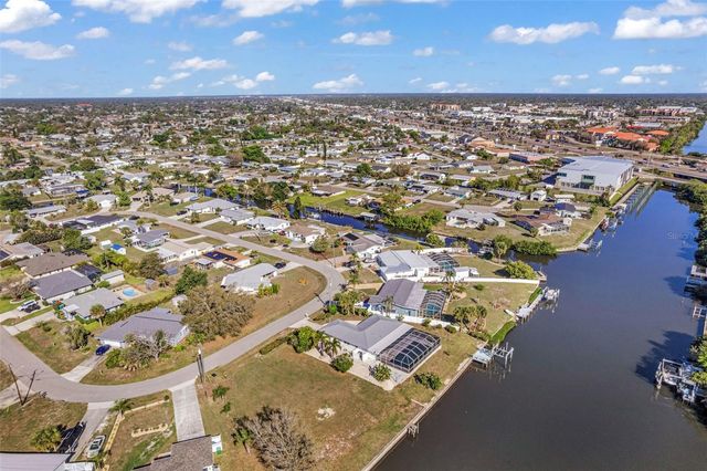 137 BEDFORD DRIVE NE, Port Charlotte, FL 33952