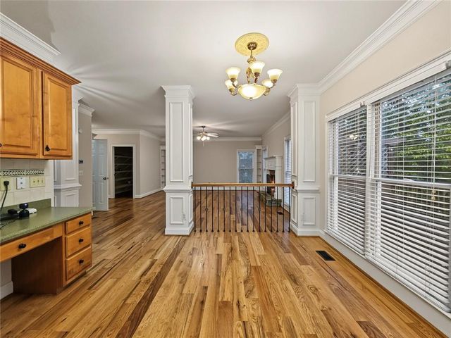 2038 Haydenbrook Drive NW, Acworth, GA 30101