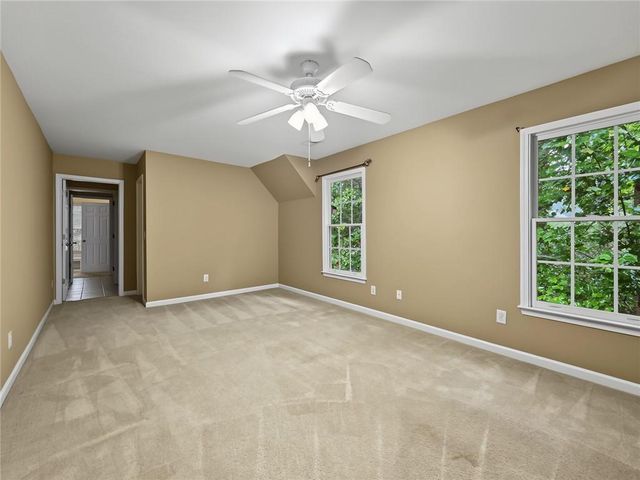 2038 Haydenbrook Drive NW, Acworth, GA 30101