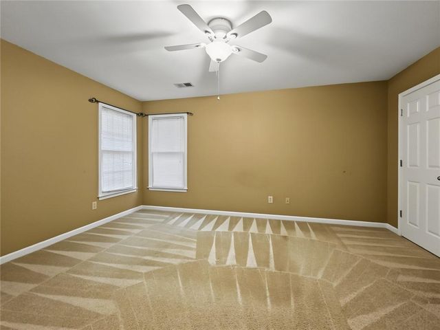 2038 Haydenbrook Drive NW, Acworth, GA 30101