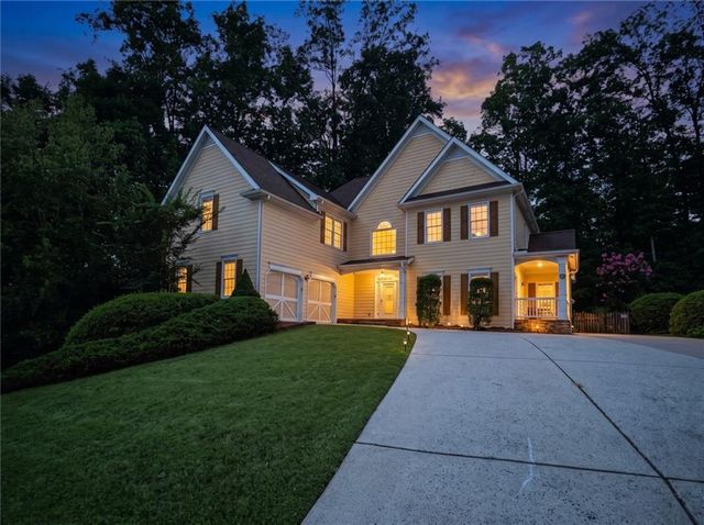 2038 Haydenbrook Drive NW, Acworth, GA 30101