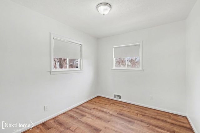 6714 Cranwood Drive, Flint, MI 48505