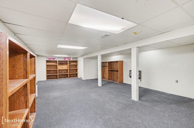 6714 Cranwood Drive, Flint, MI 48505